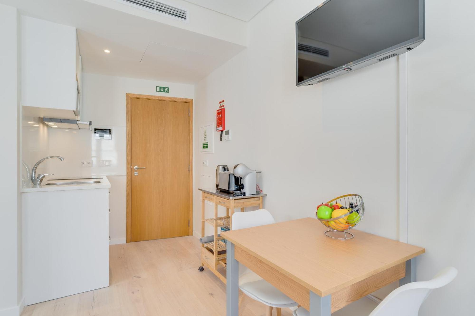Q Studios By Atlantic Holiday Funchal  Esterno foto
