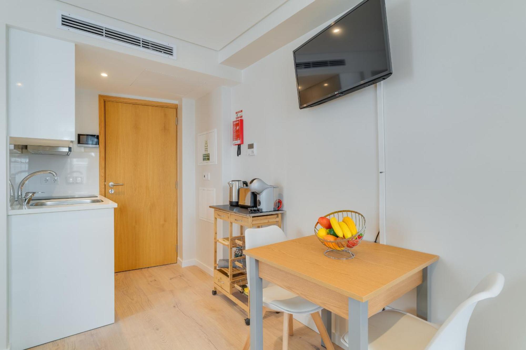 Q Studios By Atlantic Holiday Funchal  Esterno foto