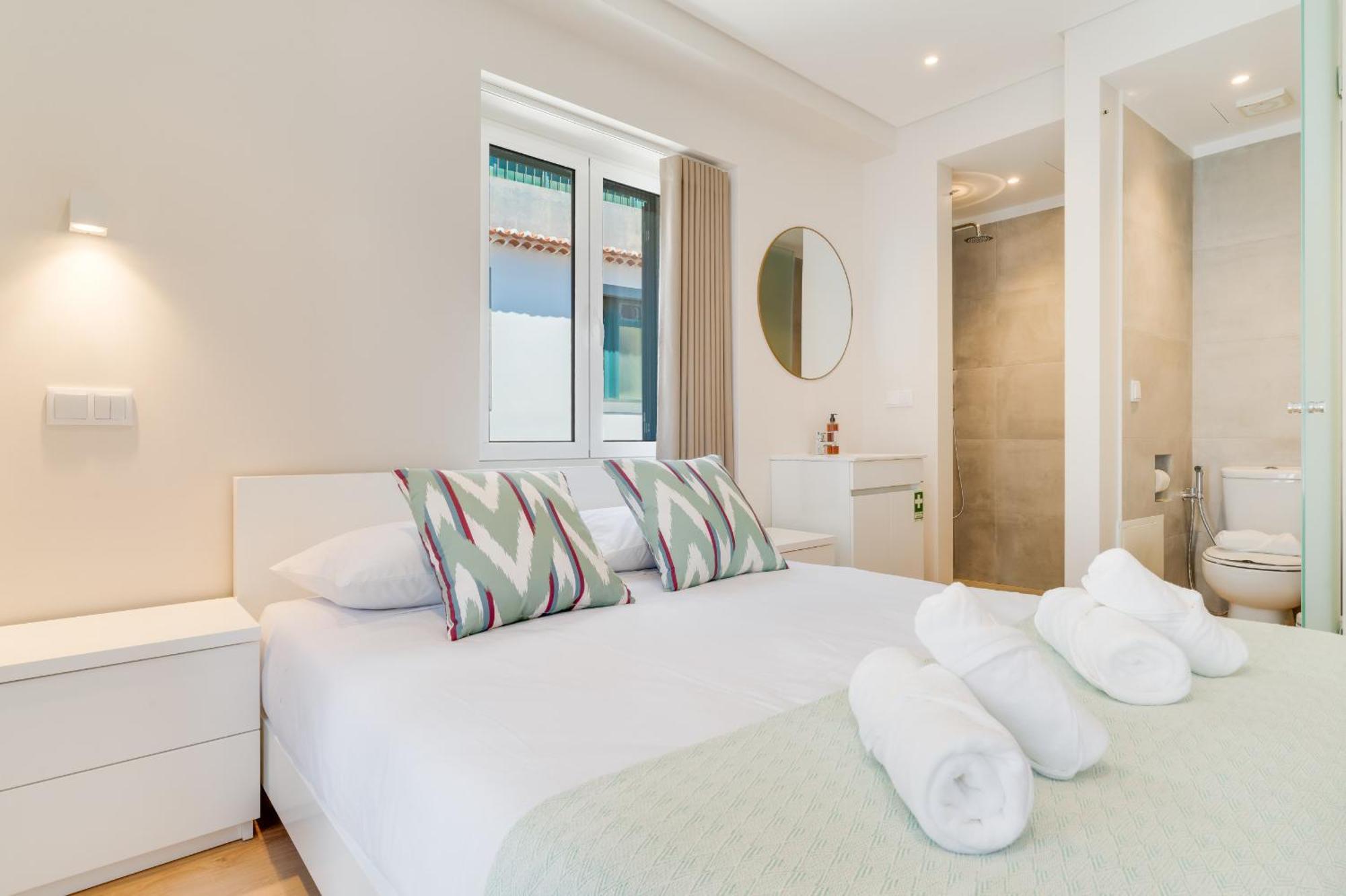 Q Studios By Atlantic Holiday Funchal  Esterno foto