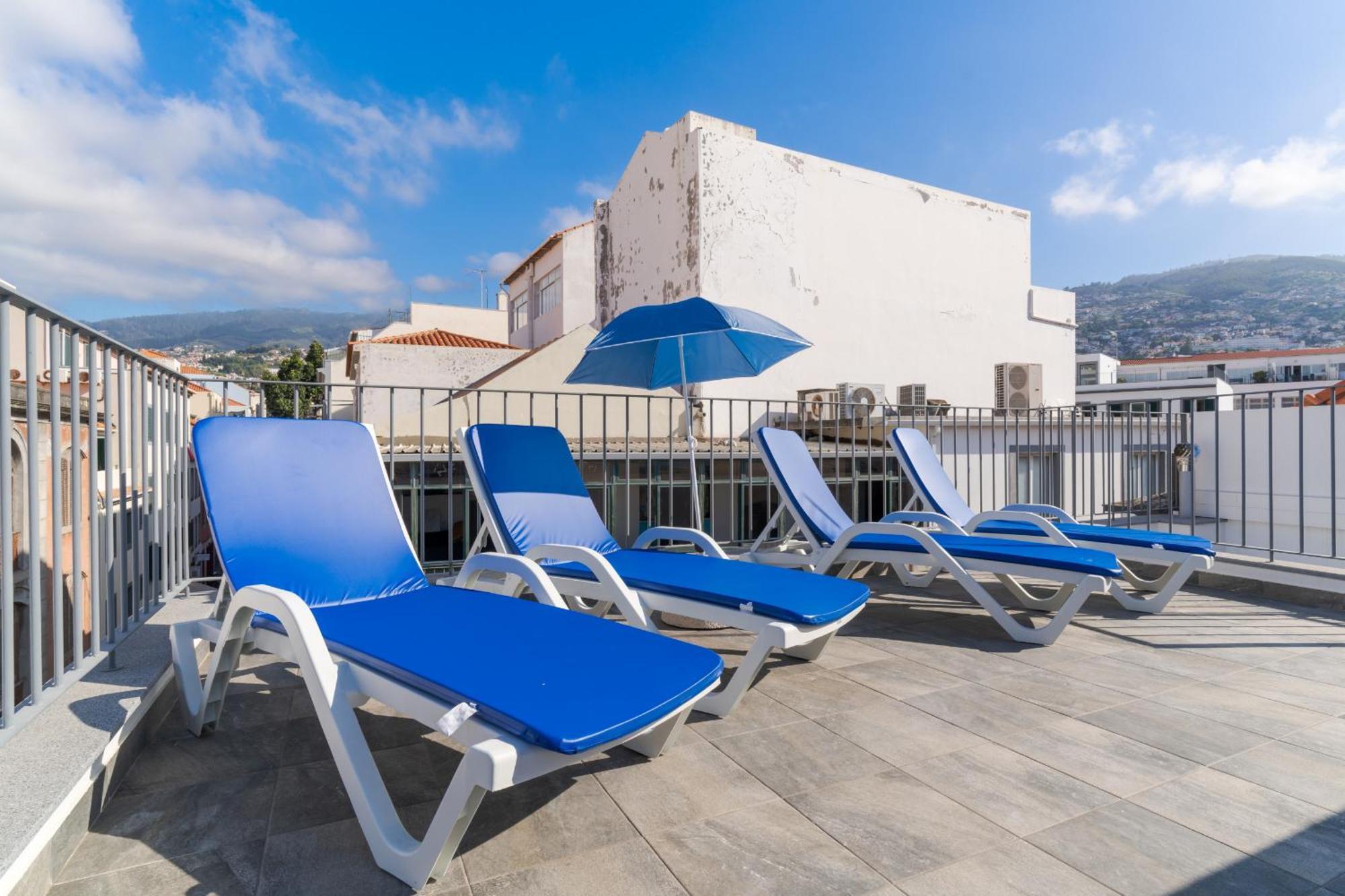 Q Studios By Atlantic Holiday Funchal  Esterno foto
